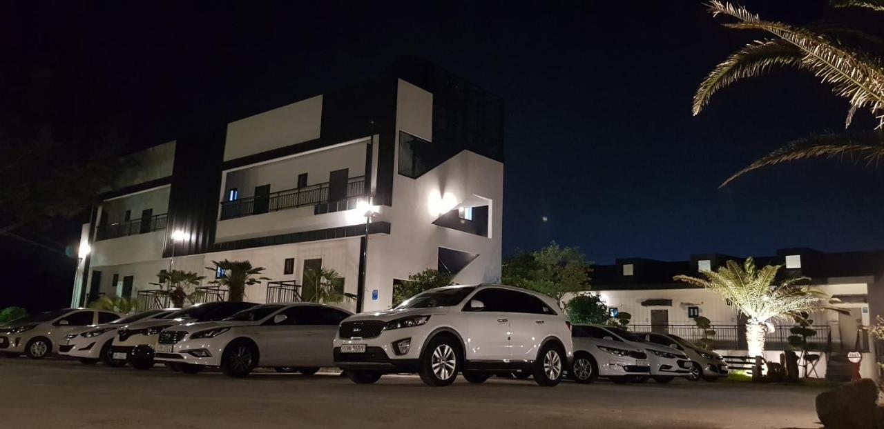 Villa Jeju Abientot Seogwipo Esterno foto